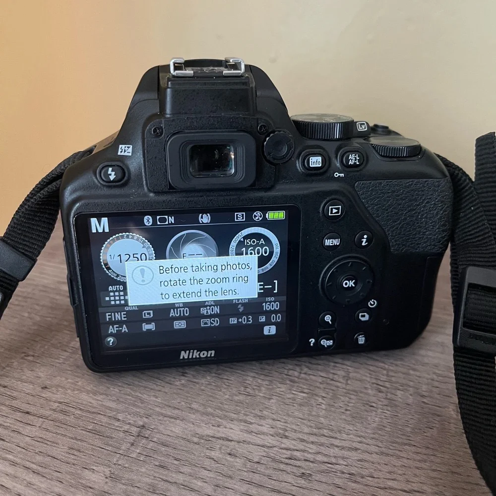 Nikon d3500 with two lens